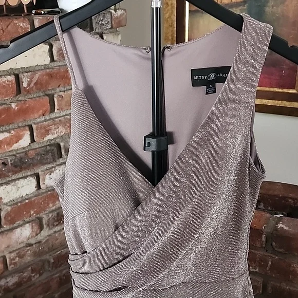 Betsy & Adam Metallic Purple Sleeveless Cocktail Midi Dress - Picture 4 of 13